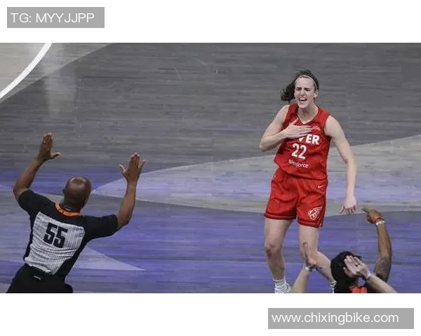 太阳队与狂热队的对决回顾2017年WNBA赛季精彩瞬间分析