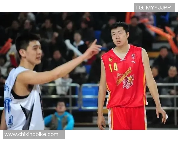 山东队与八一队精彩对决CBA比赛录像回顾与分析